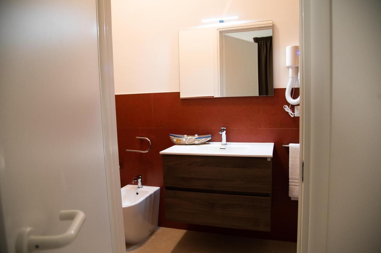 Granelli Di Sabbia Bed and Breakfast Porto Cesareo Exteriör bild